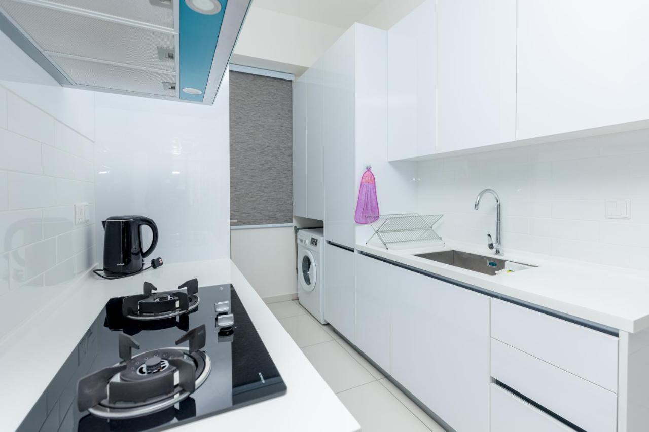 Beacon Executive Suite Penang Джорджтаун Екстер'єр фото