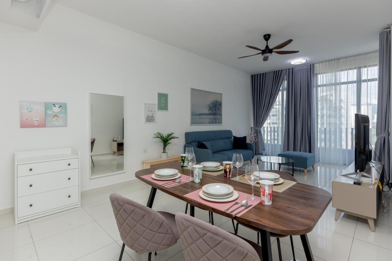 Beacon Executive Suite Penang Джорджтаун Екстер'єр фото