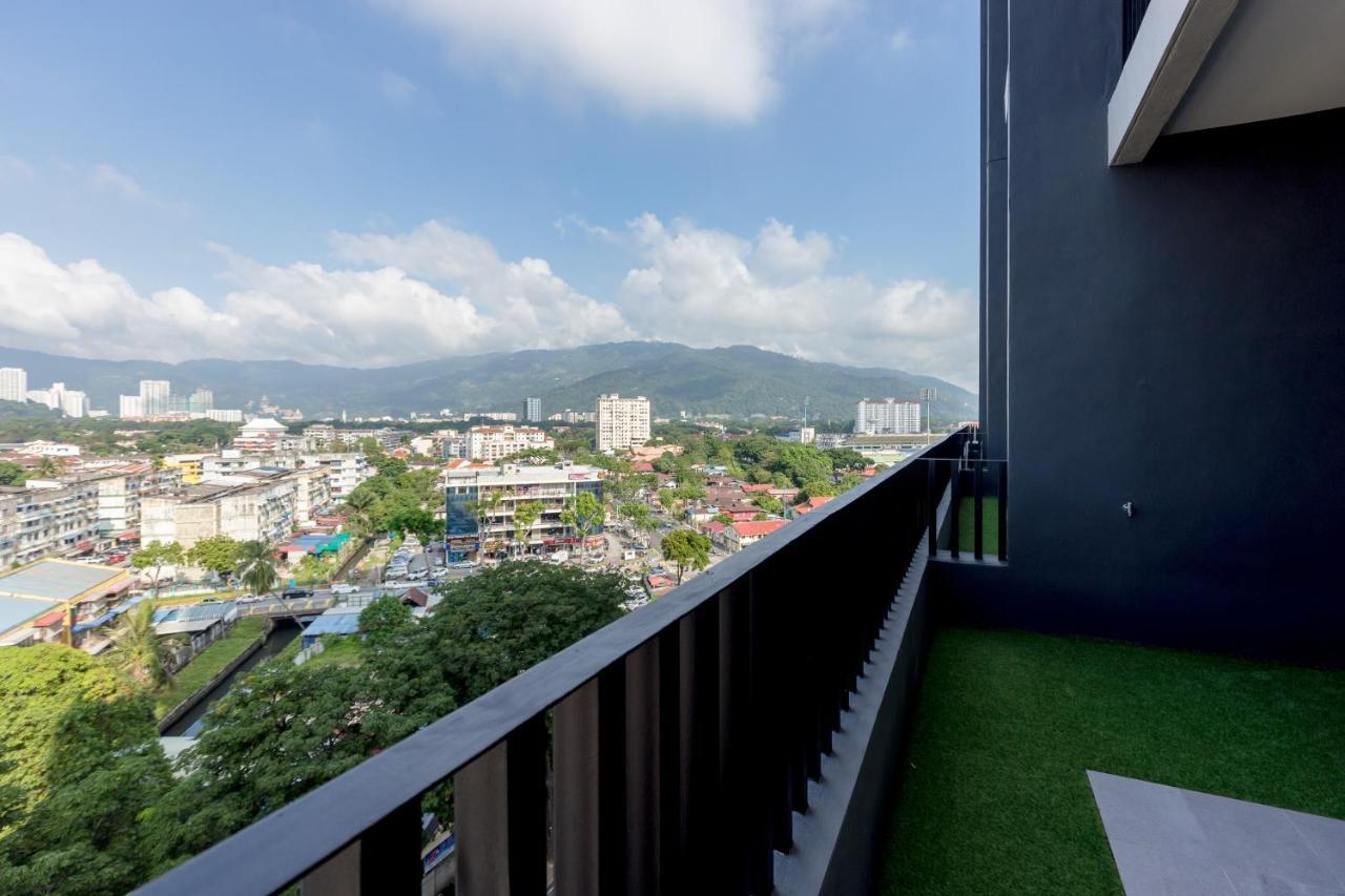 Beacon Executive Suite Penang Джорджтаун Екстер'єр фото