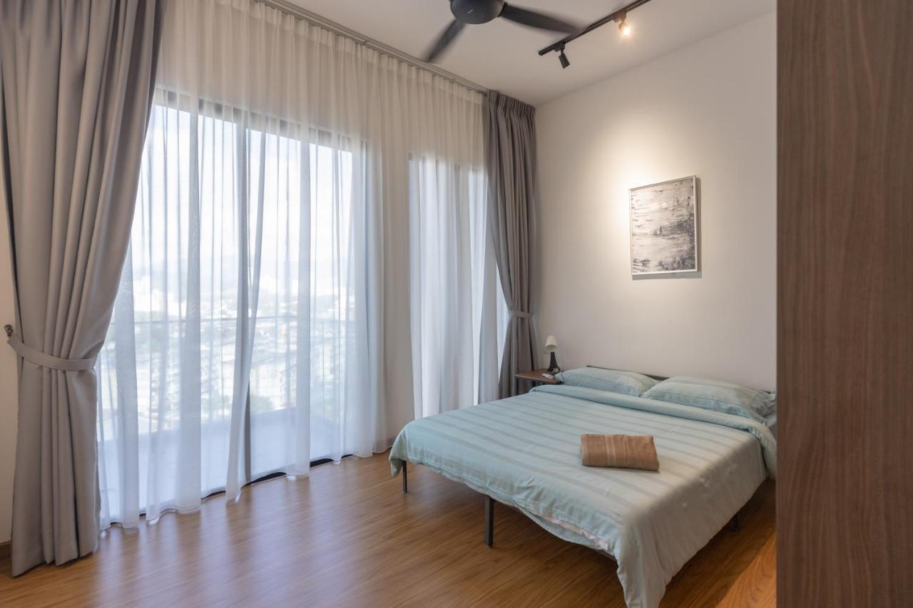 Beacon Executive Suite Penang Джорджтаун Екстер'єр фото