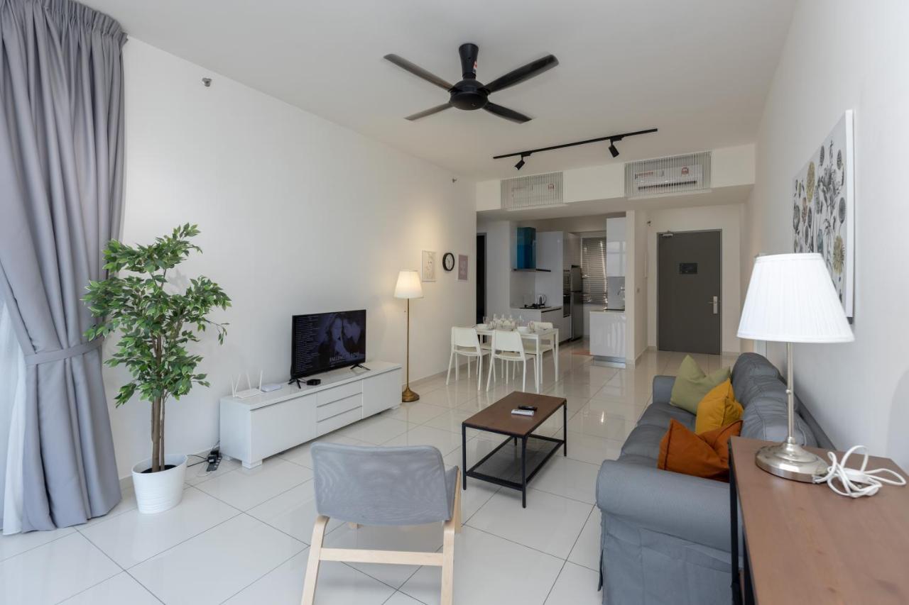 Beacon Executive Suite Penang Джорджтаун Екстер'єр фото